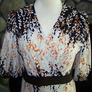 Nygard Collection V-Neck Floral Blouse 10-12P